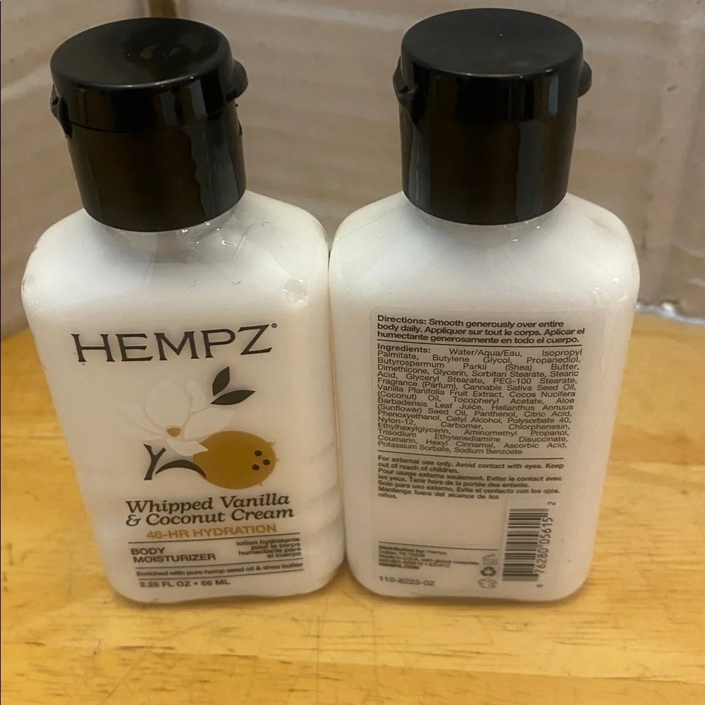 Hempz set of 2 Whipped Vanilla & Coconut Cream Moisturizer Ea is 2.25 oz - Picture 2 of 3